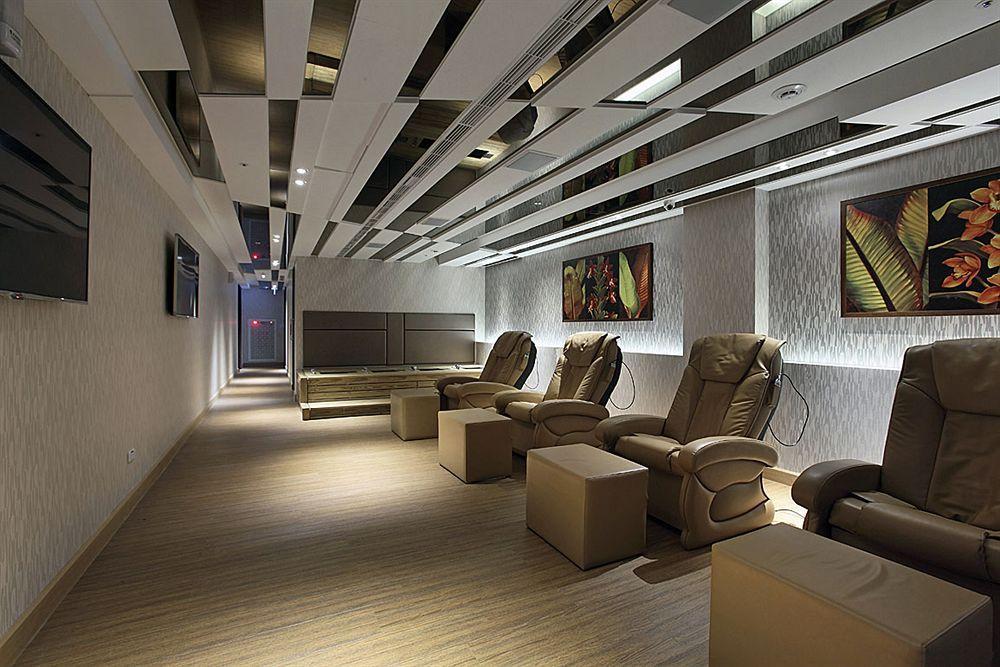 Grand City Hotel Фенгюен Екстериор снимка