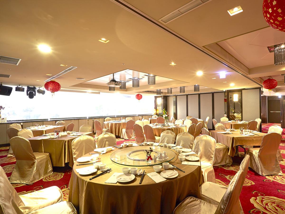 Grand City Hotel Фенгюен Екстериор снимка