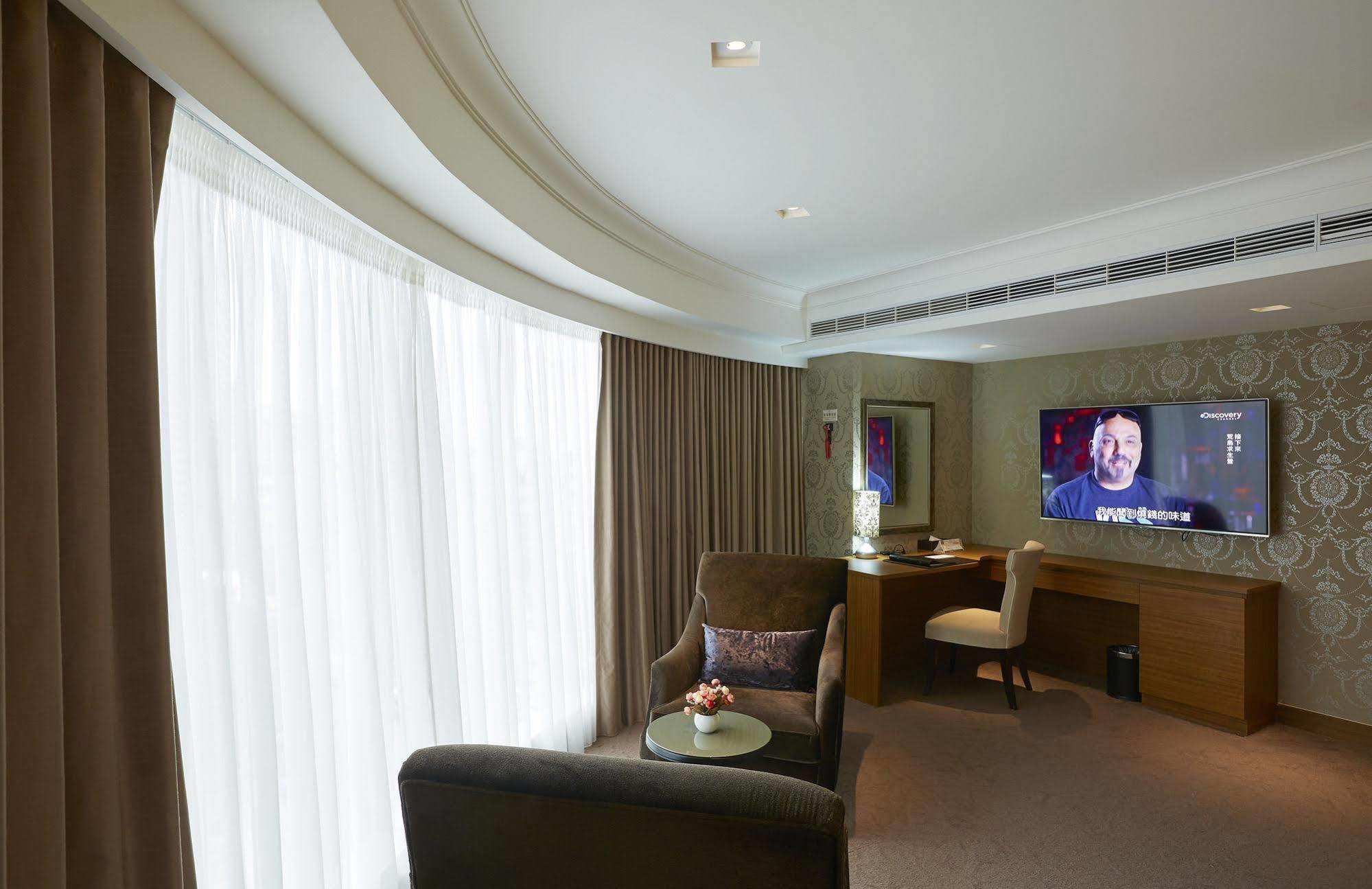 Grand City Hotel Фенгюен Екстериор снимка